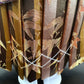poupée japonaise Ichimatsu garçon, en kimono en soie bleu et beige, le motif feuille de bambou du kimono